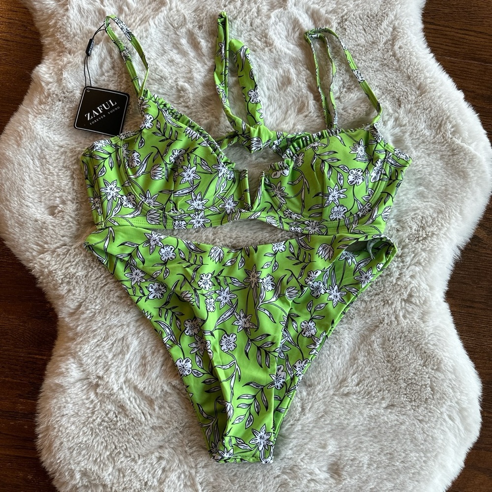 Nwt. Zaful bikini